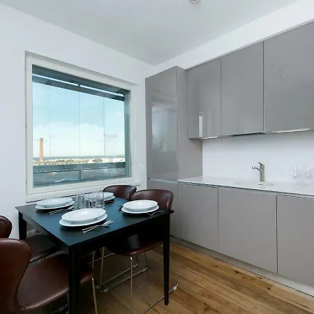 Viru Vaeljak Lux アパート *